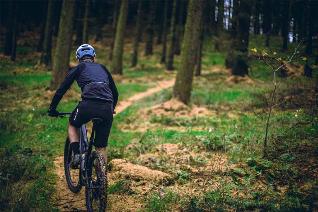 Get fit, less crunches more mountain bike!