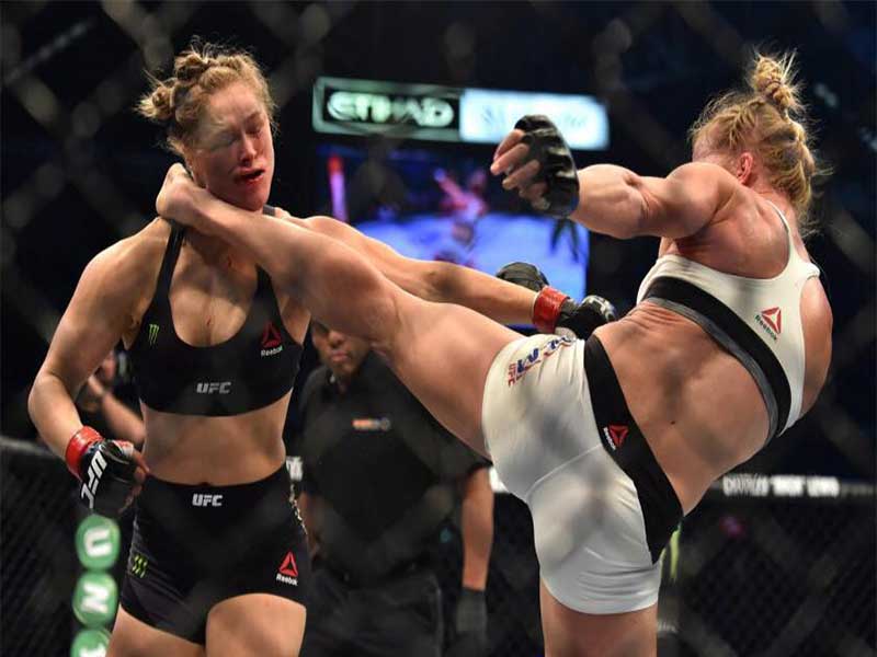 Rousey vs Holmes UFC