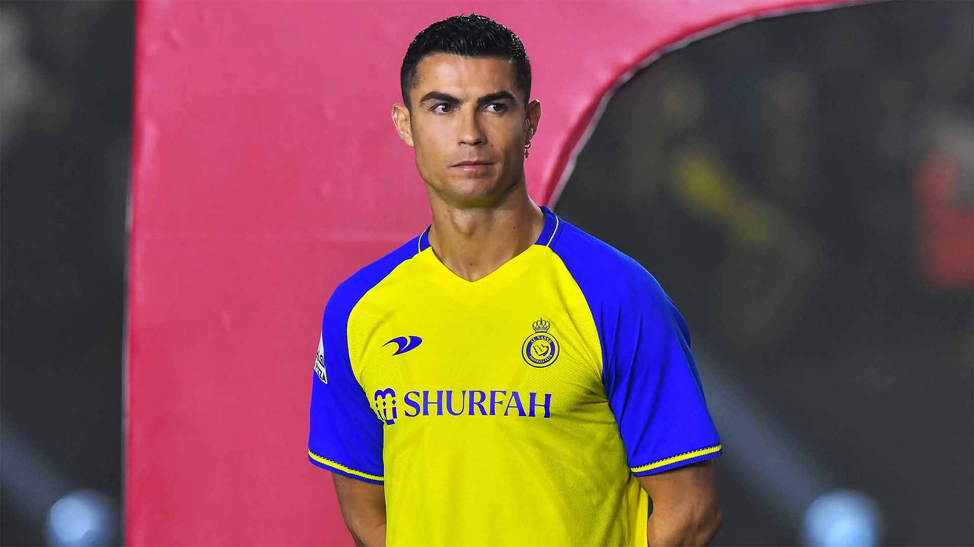 Cristiano Ronaldo wearing Al Nassr jersey